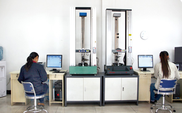 Electronic universal testing machine